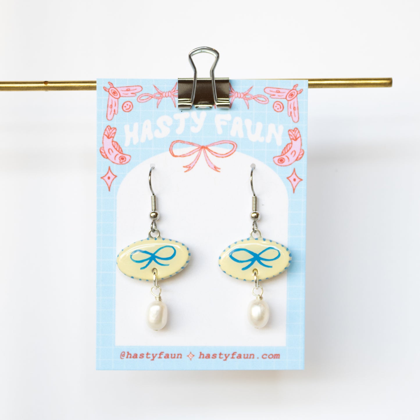 Hasty Faun -Dainty Bow Earrings