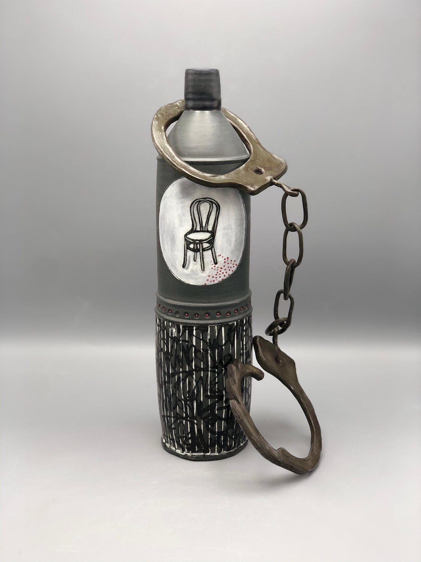Kat Fekkes - What kind of birds don’t fly? Jailbirds.