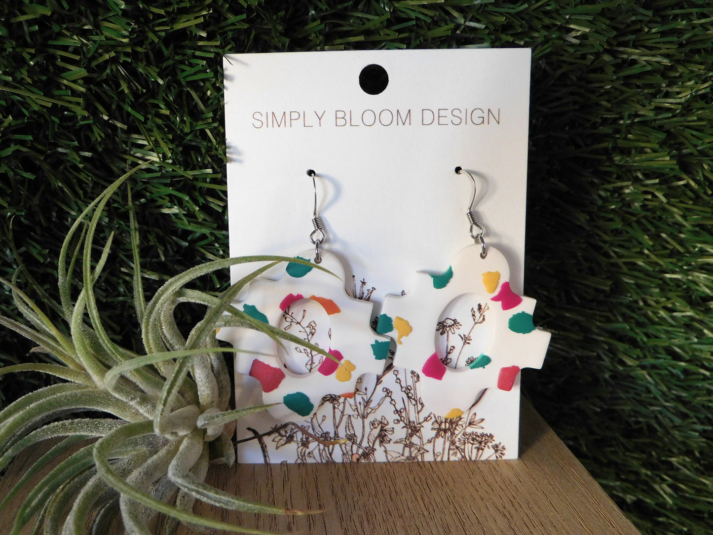 Simply Bloom - Terrazzo and White Aztec Ovals