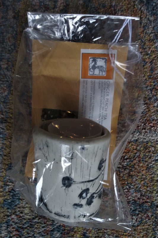 Darkhorse Tea & Co. - Tea Set with Teacup