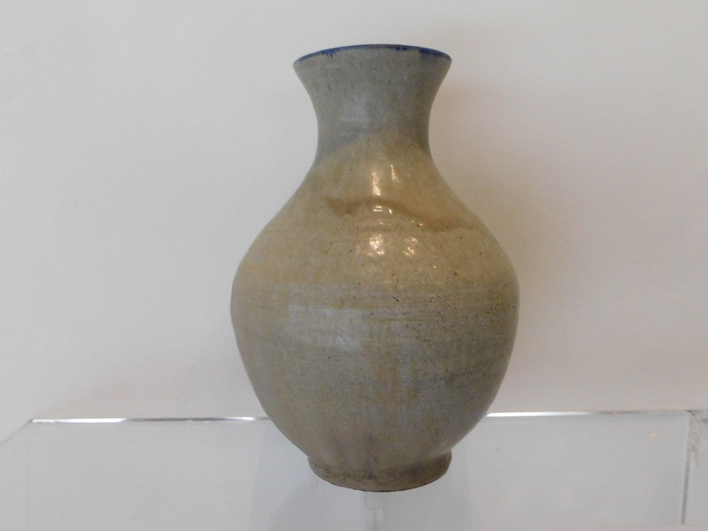 Alydia Grover - Feminine Vase